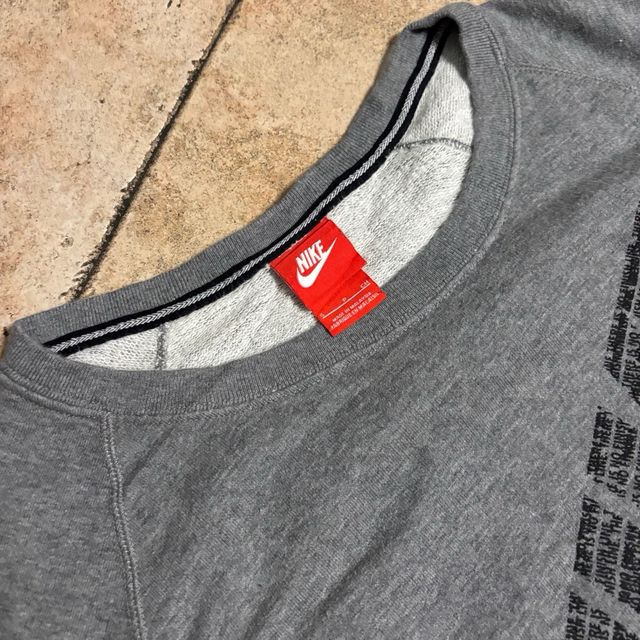 Nike Hoodie Grey Streetwear Logo BlackY2K Vintage