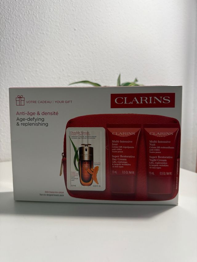 Kit viaje Clarins