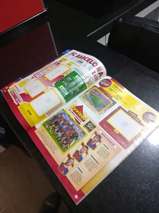 Colección cromos Liga Este 21-22