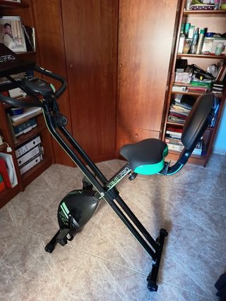 Bicicleta Estática Cecotec XBIKE PRO