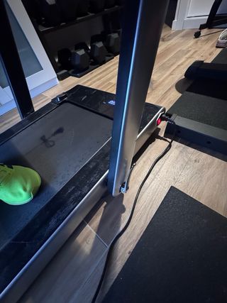 Cinta de correr plegable Matrix T400