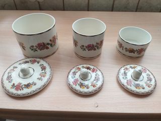 Conjunto tarros tocador de porcelana San Claudio