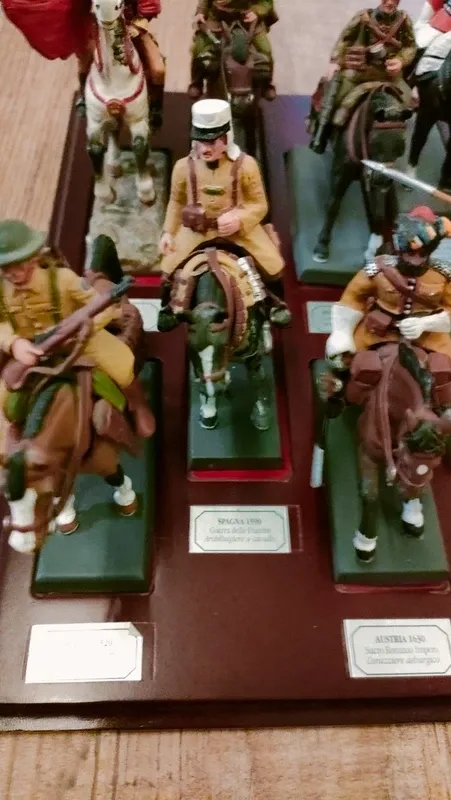 10 Soldatini De Agostini Piombo Cavallo