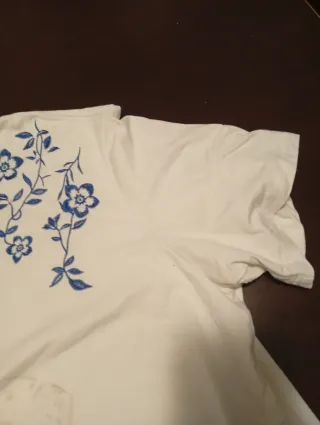 Camiseta azul manga corta