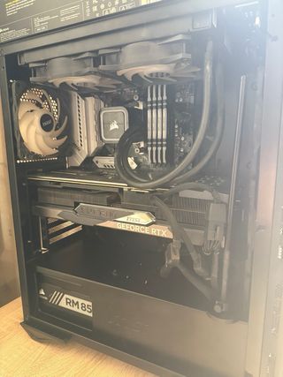 PC Ryzen 7 5800X - 32 GB RAM - RTX 4080