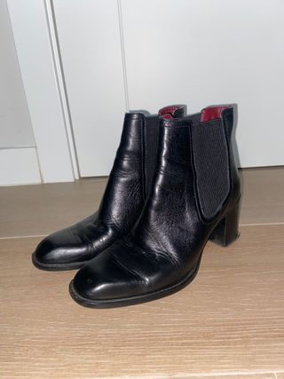 Botines de piel Zara negros