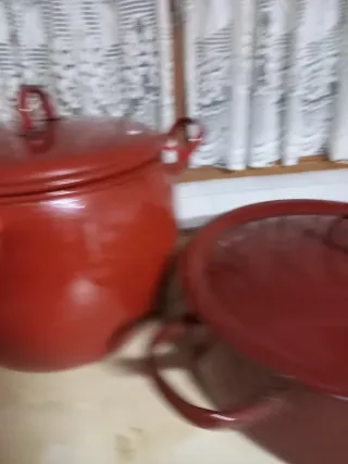 Juego Cazuelas y Pote Rojo