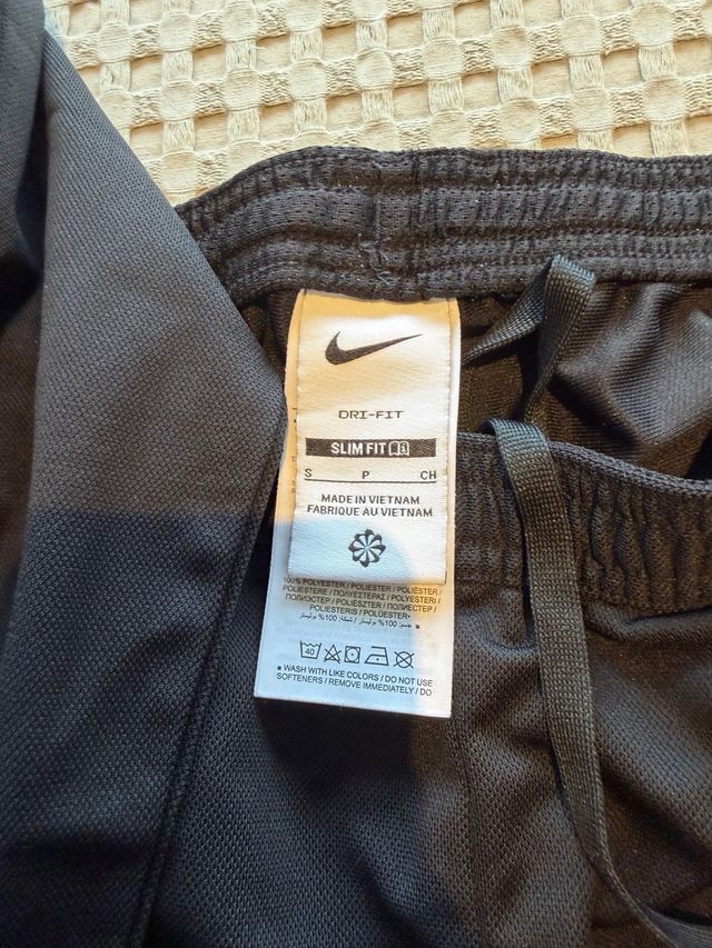 Chándal Nike Negro Slim Fit niño