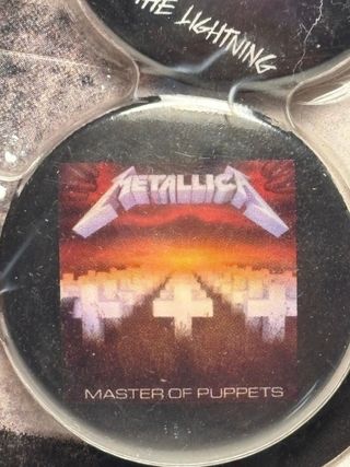 Lotto 4 spille vintage Metallica