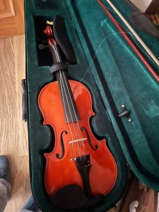 Violín Cadete Nuevo con Funda y Arco