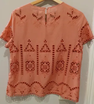 Blusa Sfera bordada talla M