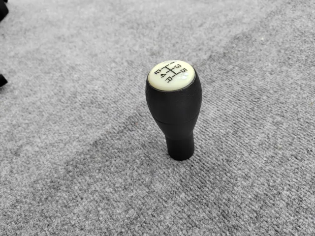 Pomo de citroen c3 año 2006