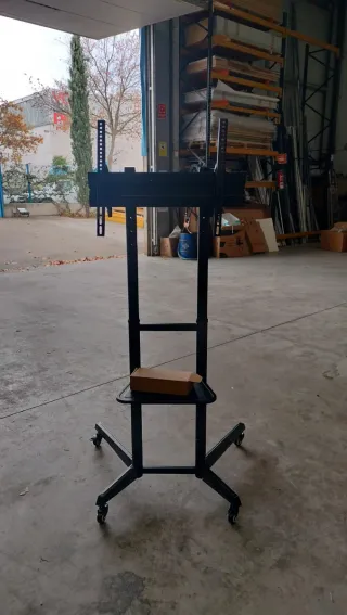 Soporte TV/Monitor con Ruedas