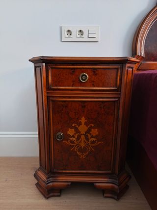 Dormitorio Clásico Madera Impecable