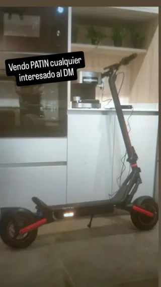 Patinete Eléctrico Cecotec Rojo y Negro