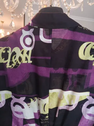 Camisa Apriori Estampada con hombreras