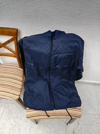 Chubasquero azul talla XXXL