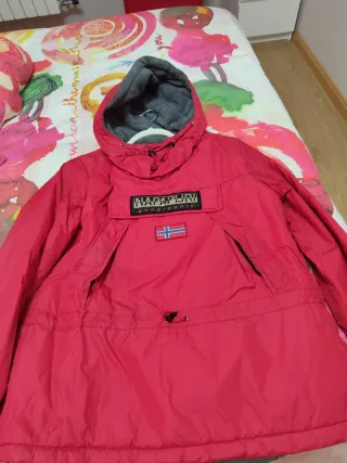 Cazadora Napapijri Roja Mujer