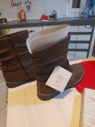 Stivaletto da donna nuovo