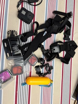 GoPro 8 Black + Telecomando + 2 Batterie