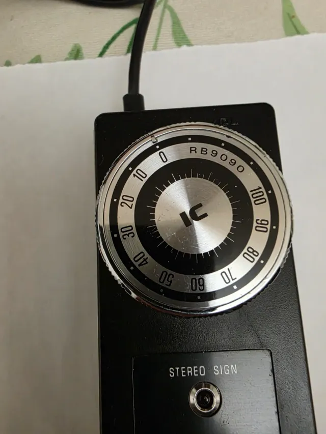 Sanyo RB 9090 FM Stereo Adaptor-Amplifier