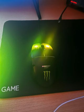 teclado edición limitada roccat vulcan pro x monst