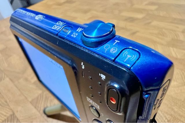 Fotocamera Nikon Coolpix S3700 Blu