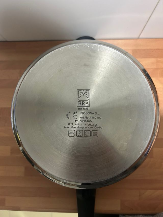 Olla a presión Bra