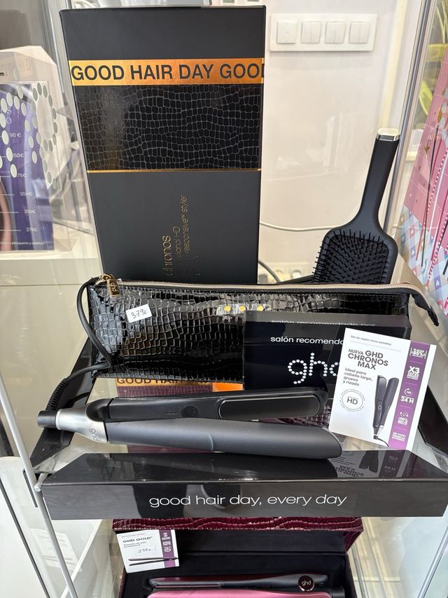 Plancha GHD Chronos Colección Navidad 2025