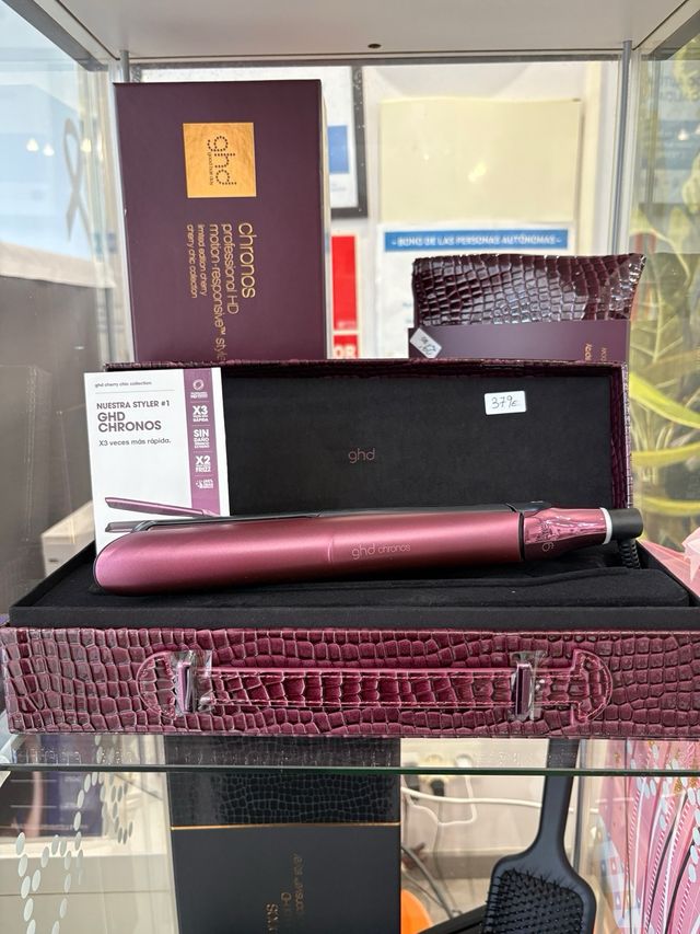 Plancha GHD Chronos Colección Navidad 2025