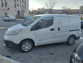 Nissan NV200 2016