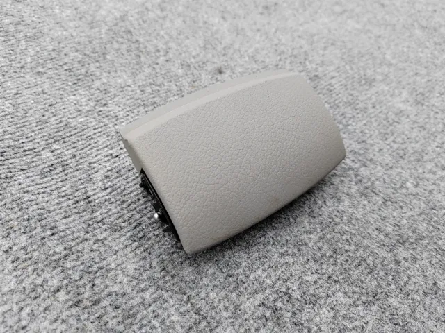 Cenicero trasero gris audi a4 b6