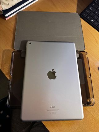 iPad 9ª Gen 64GB Color Plata