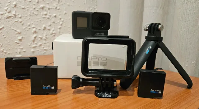 Go Pro Hero 7 Black como nueva + Accesorios