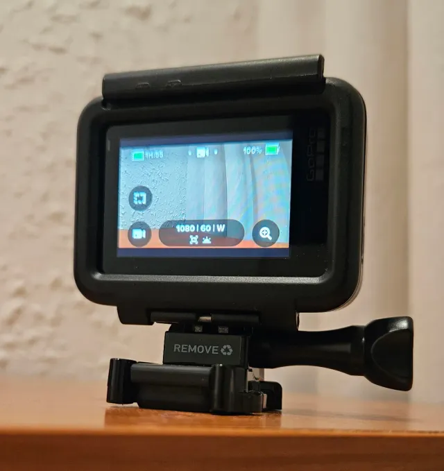 Go Pro Hero 7 Black como nueva + Accesorios