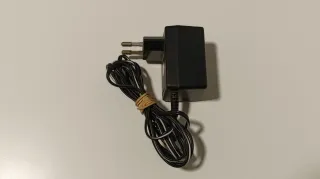 Adaptador AC/DC Nuby para Game Boy