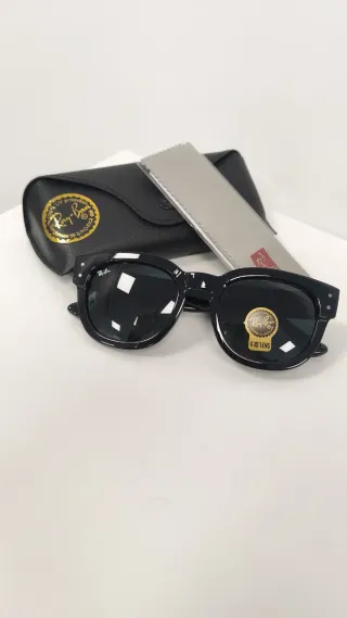Gafas de sol Ray-Ban negras