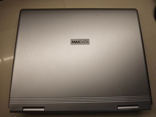 Portátil Maxdata Eco 4000 I