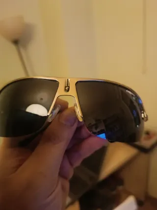 Gafas de sol Carrera doradas y negras