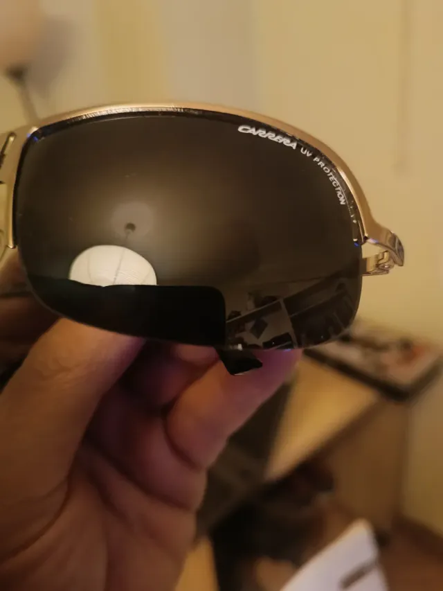 Gafas de sol Carrera doradas y negras