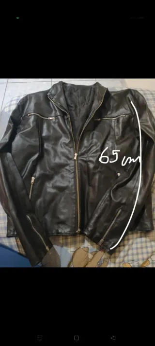 Giacca di pelle nera, usata poche volte
