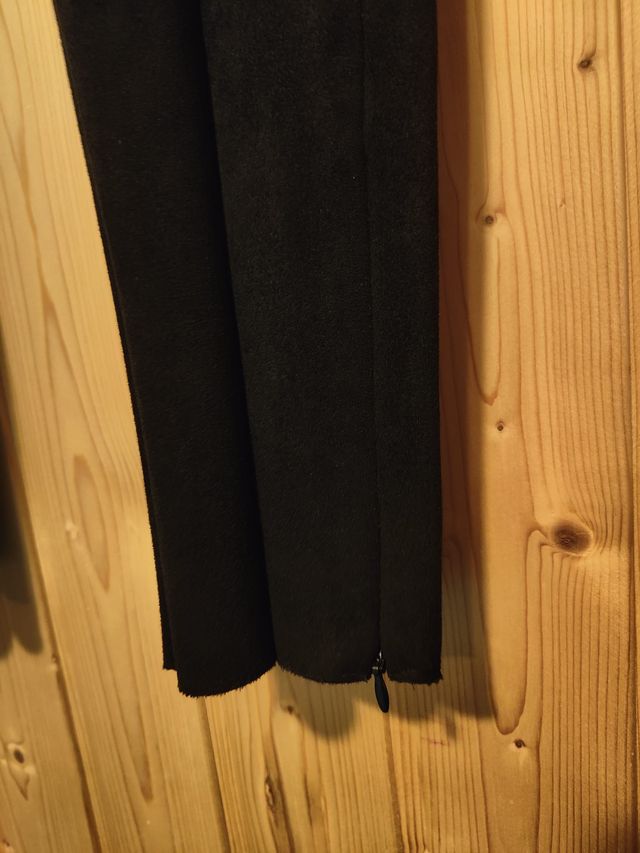 Pantalones Zara de terciopelo negro🌷