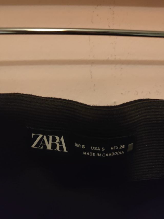 Pantalones Zara de terciopelo negro🌷