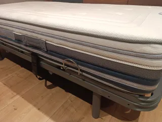 Cama articulada eléctrica Dormity con colchón