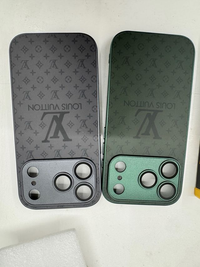 Cover iPhone 17 Pro Louis Vuitton