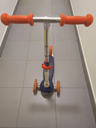 Patinete Oxelo B1500 3 Ruedas Naranja/Azul