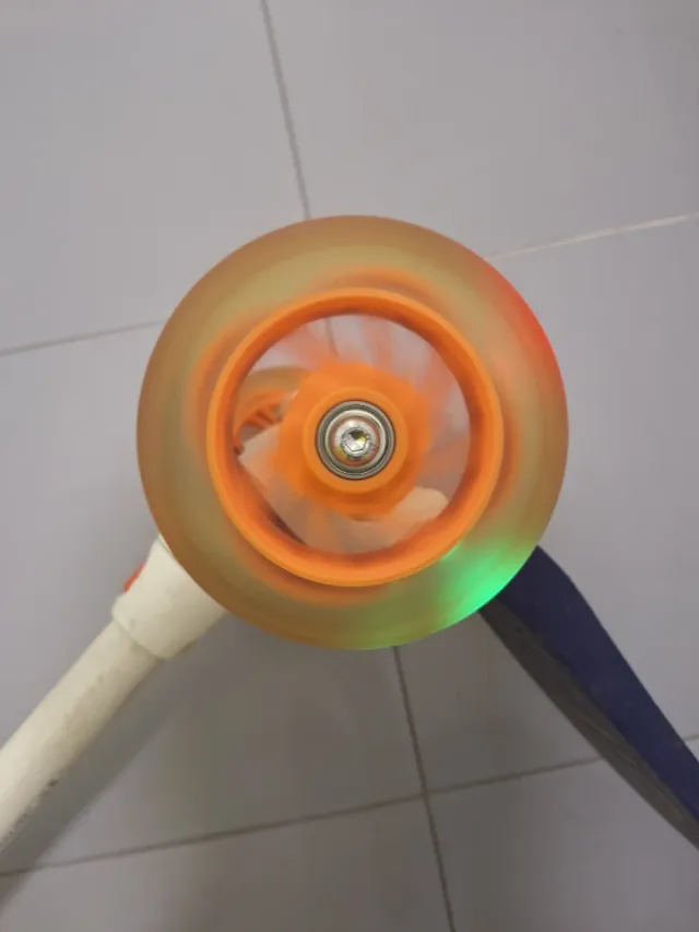 Patinete Oxelo B1500 3 Ruedas Naranja/Azul