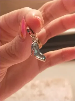 Charm Pandora Cenicienta zapato tacón azul y plata