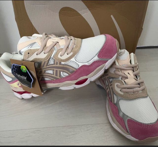Zapatillas Asics Mujer Talla 42 originales
