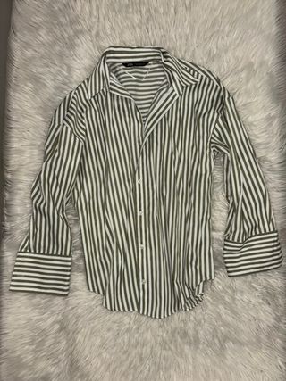 Camiseta Zara Rayas Verde y Blanca